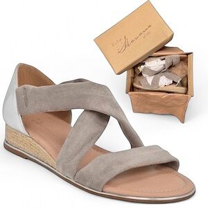 Vintage Havana Pia Light Gray Sandal 7.5 NWT